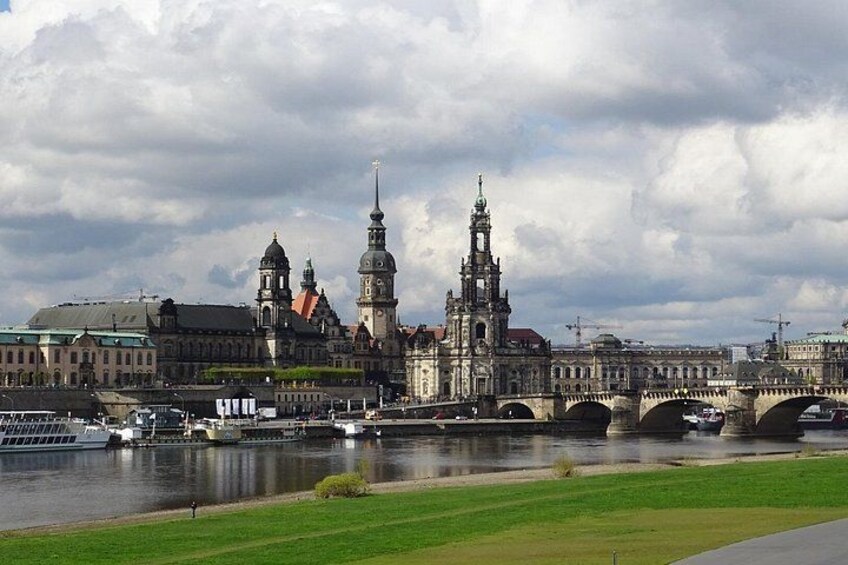 Discover Dresden: Palaces, Royal Squares & the Frauenkirche 2