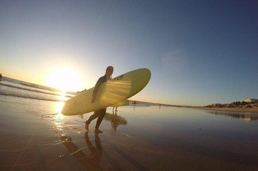 Albufeira: Beginner Surf Lesson at Galé Beach 2