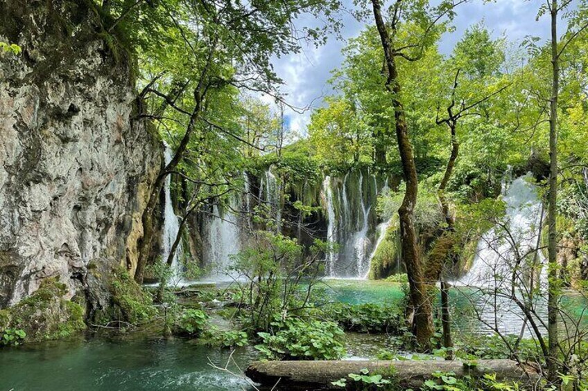 Plitvice Lakes with Ticket & Rastoke Small Group Tour from Zagreb