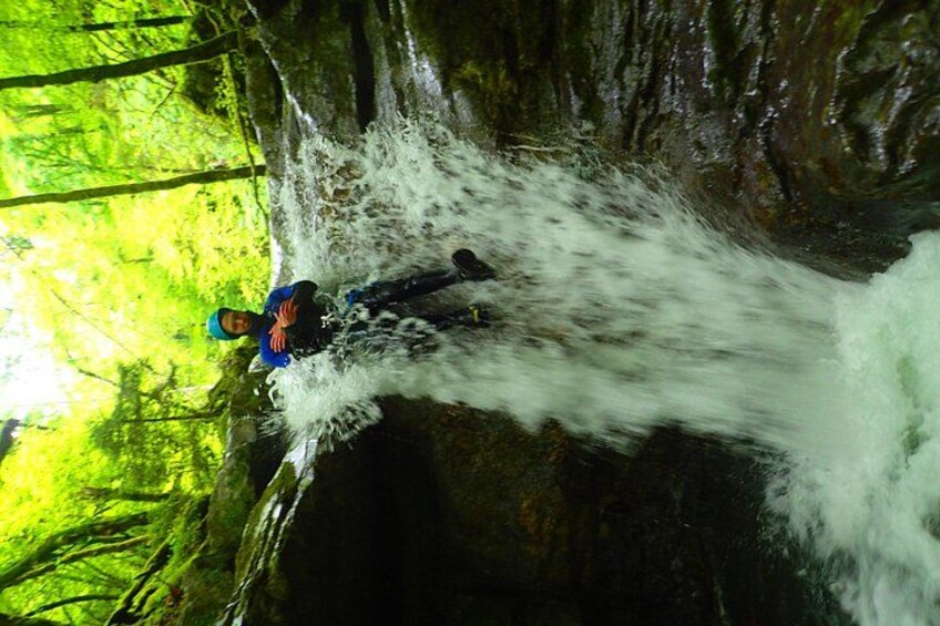 Canyoning sensation of Angon on the shores of Lake Annecy 3