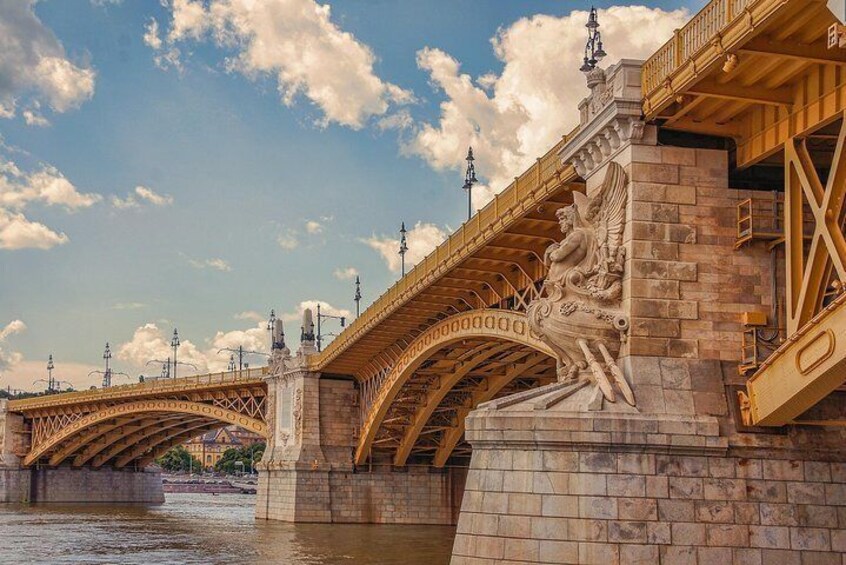 Architectural Walk of Budapest with a Local