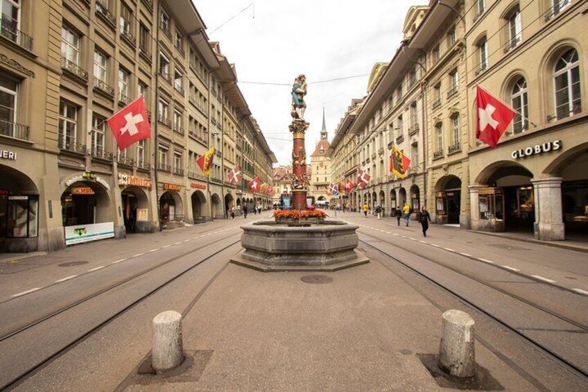 Photogenic Bern with a Local