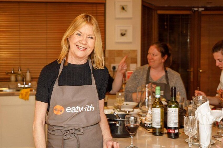 Irish Craic & Cuisine: Cooking Class & Dinner in Central Dublin 4