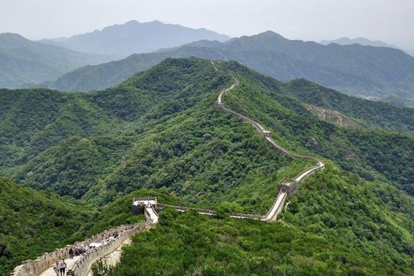 Private 1-Day Great Wall of China Tour to Juyongguan Pass, Badaling & Mutianyu