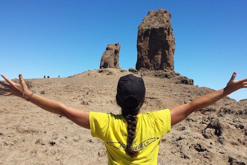 Roque Nublo: hiking on volcanoes with Sky Rebels 1