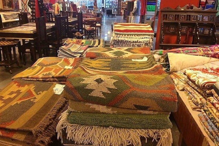 Delhi's Exclusive Shopping Tour 4