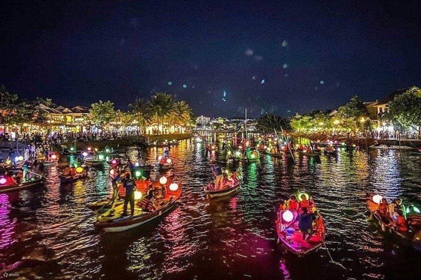 Guided Tour to Marble Mountains & Hoi An Walking Tour , Night Market, Boat Ride 1