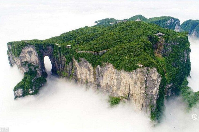 pano-tianmen mountain 2