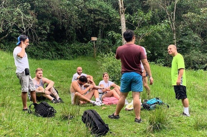 hiking medellin and hidden waterfalls 5