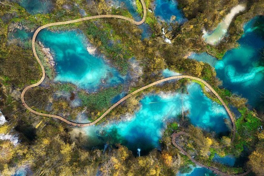 The stunning view of Plitvice Lakes National Park. 4