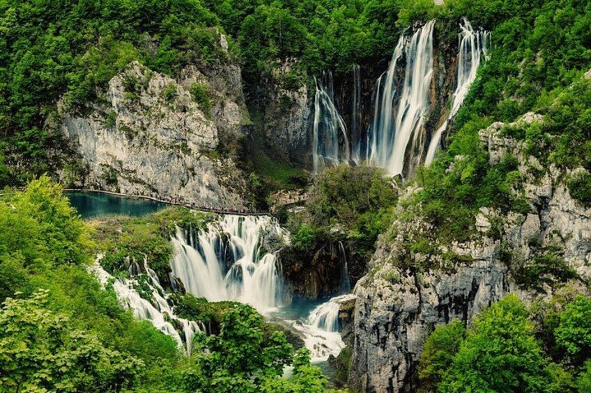 Breathtaking waterfalls at Plitvice Lakes National Park 1