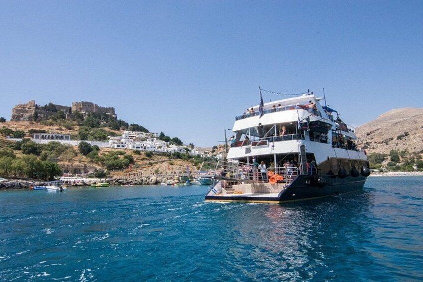Lindos Relaxing Cruise: “Santorini-style” Village & 2 Swim Stops 2