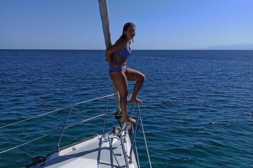 Thessaloniki : Half-Day Sailing Cruise to Shipwreck Bay ! 4