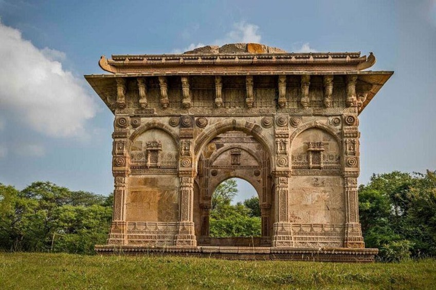 Jambughoda Wildlife & Tribal Tour from Vadodara 2