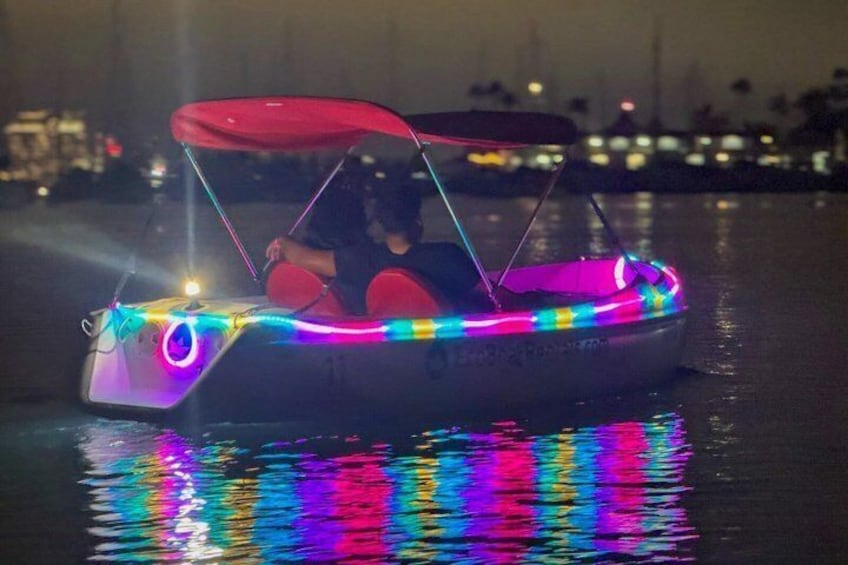 Glow Electric Boat night date experience in San Diego Bay 5