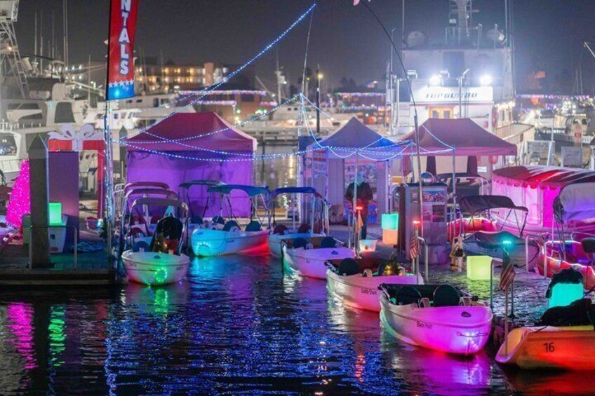 Glow Electric Boat night date experience in San Diego Bay 4