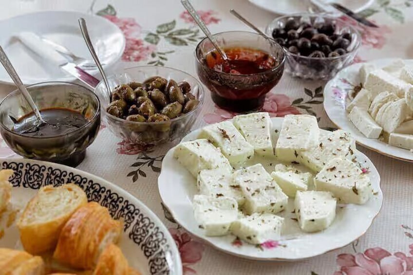 Troodos Mountains Halloumi Making: All Inclusive Workshop & Tour 3