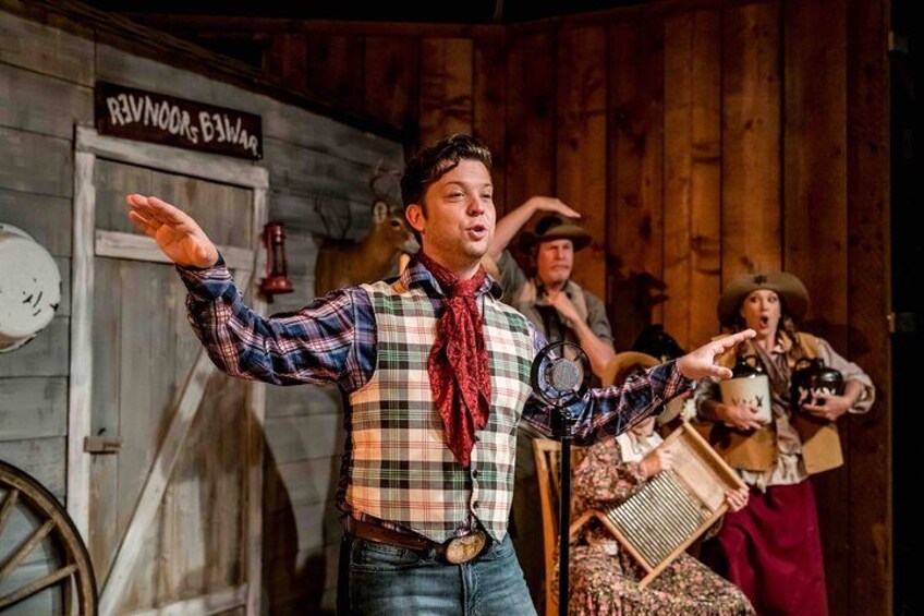 Branson’s WhoDunnit Hoedown Murder Mystery Dinner Show 1