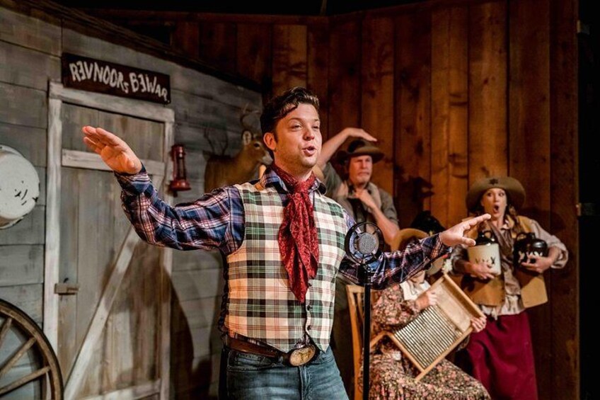 Branson’s WhoDunnit Hoedown Murder Mystery Dinner Show 1