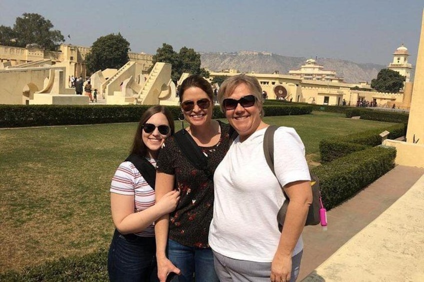 2 Days All Inclusive Taj Mahal & Agra Fort tour from Mumbai 2