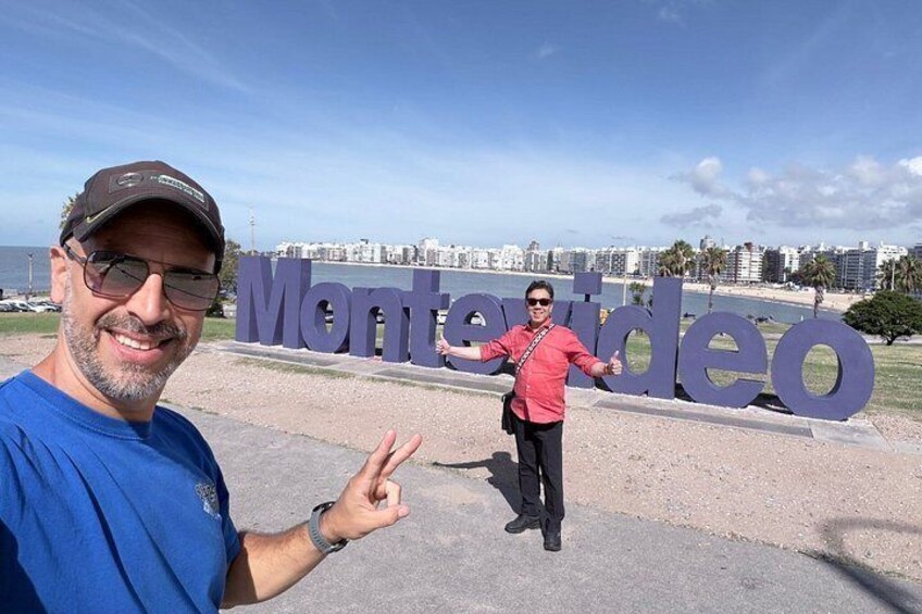 Discover Montevideo at your leisure with an expert local guide 2