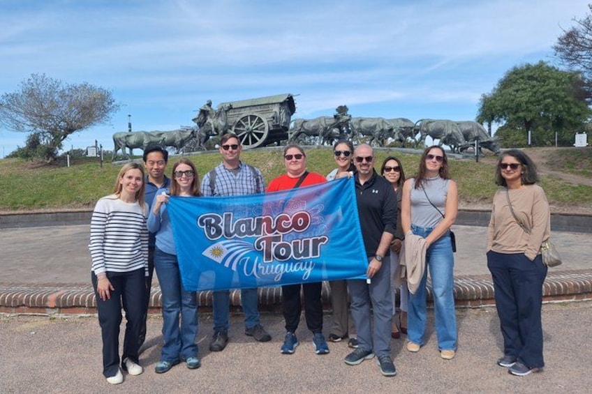 Discover Montevideo at your leisure with an expert local guide 2