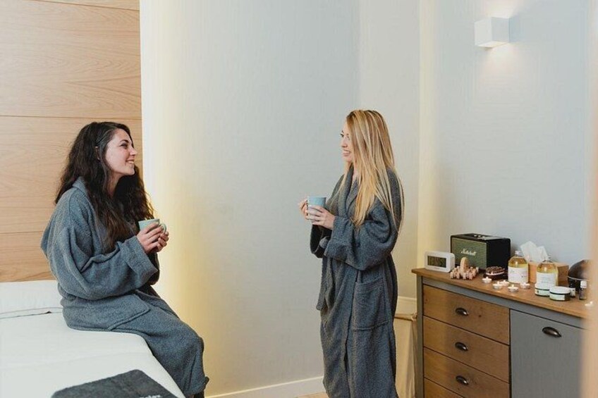 Massage Weekends and Holidays 4