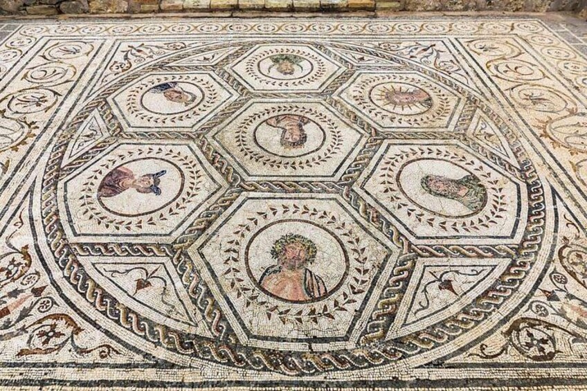 Group Excursion fron Seville to Italica Seville Roman Town 4