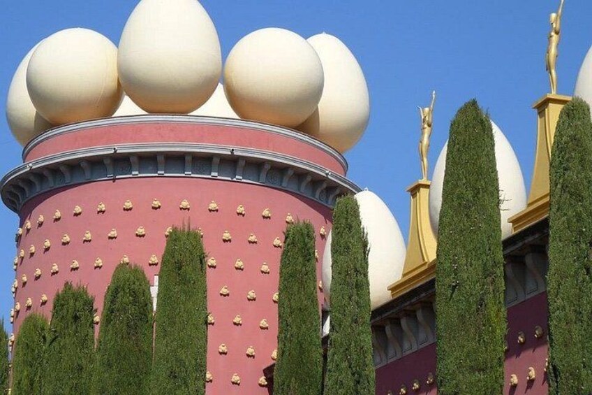 Luxury Dali Experience - Exploring Dali + Wine & Dine 4