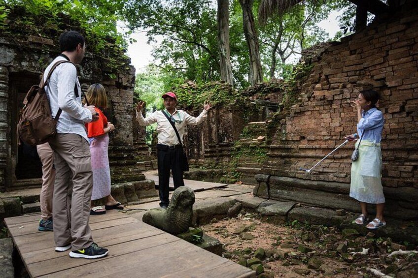 Preah Vihear temple - Koh Ker & Other temple with Small Group 4
