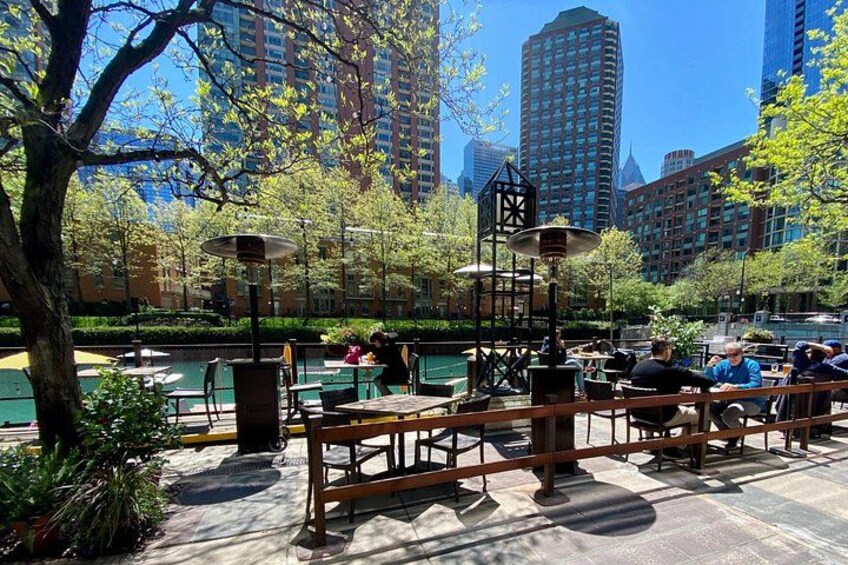 The Patio at Robert's Pizza along the Chicago River 3