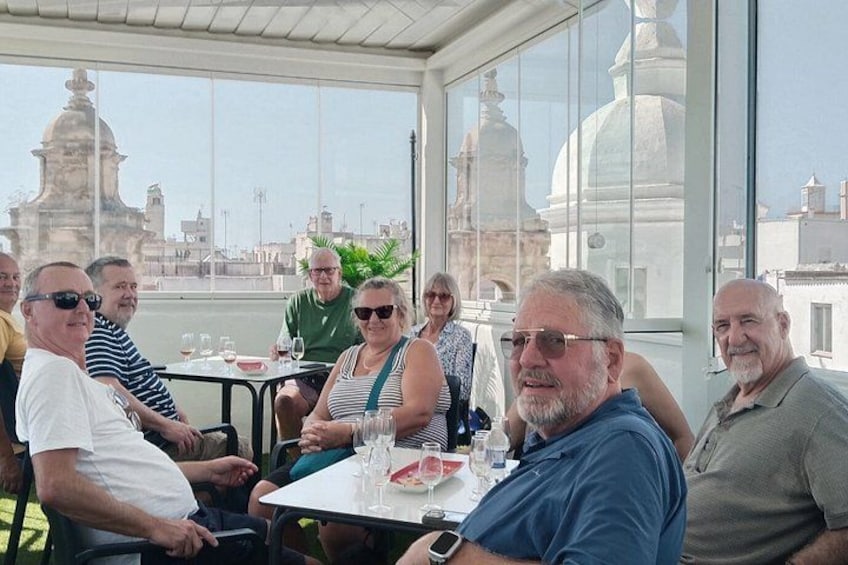 Cadiz Shore Excursion: Scenic & walking tour with cheese and sherry tasting 4