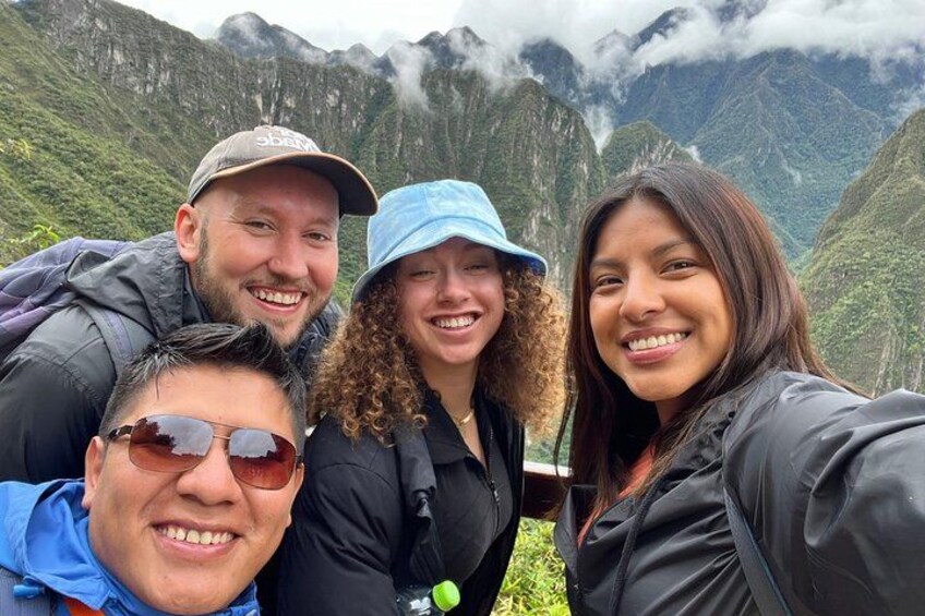 Guide in Machu Picchu 4
