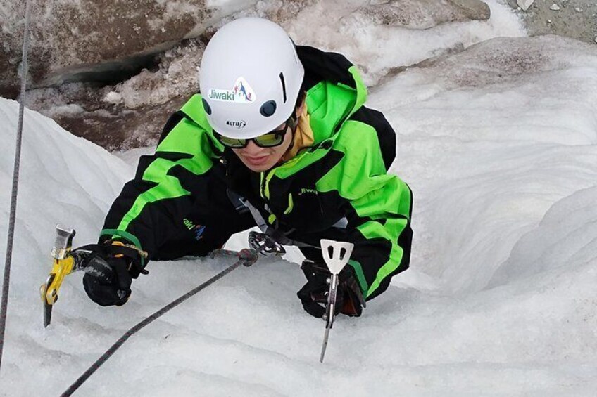 ice climbing on day 1