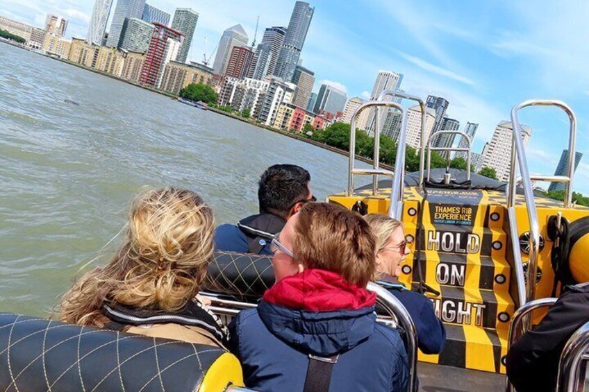 Speedboat Sightseeing: Embankment OR Westminster Pier -45 Minutes 4