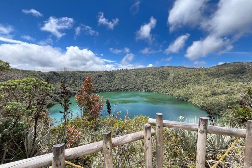 Laguna de Guatavita, the Legend of El Dorado. 1