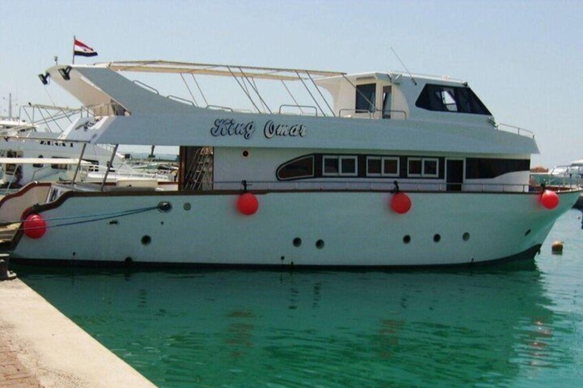 Fishing Tour by boat In Hurghada 4