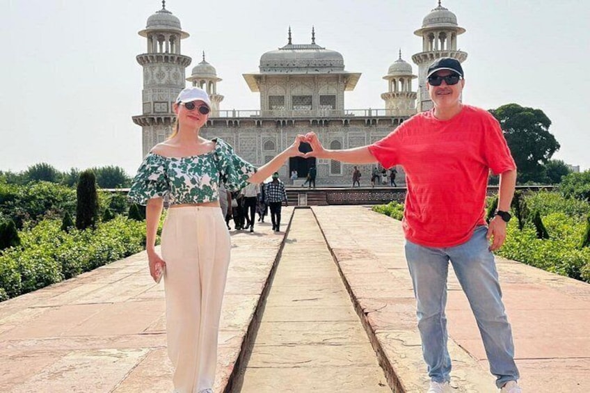 3-Day Luxury Golden Triangle Tour: New Delhi, Agra & Jaipur 1