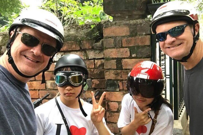 Hoi An Street Food Tour By Scooter 4