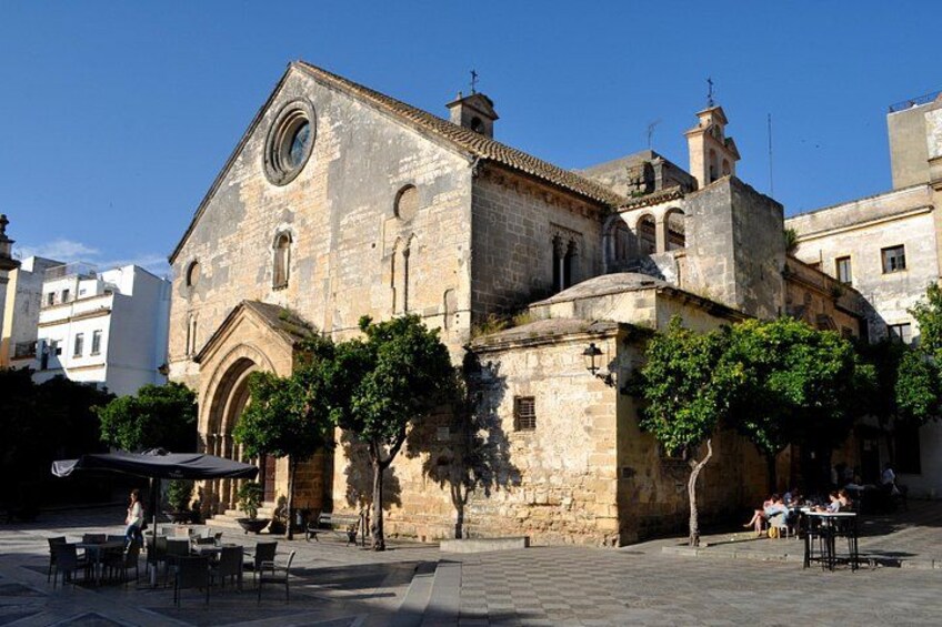 The medieval church of San Dionisio in the historic center of Jerez. 2