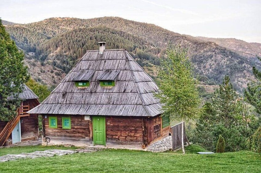 Mecavnik wooden town 2