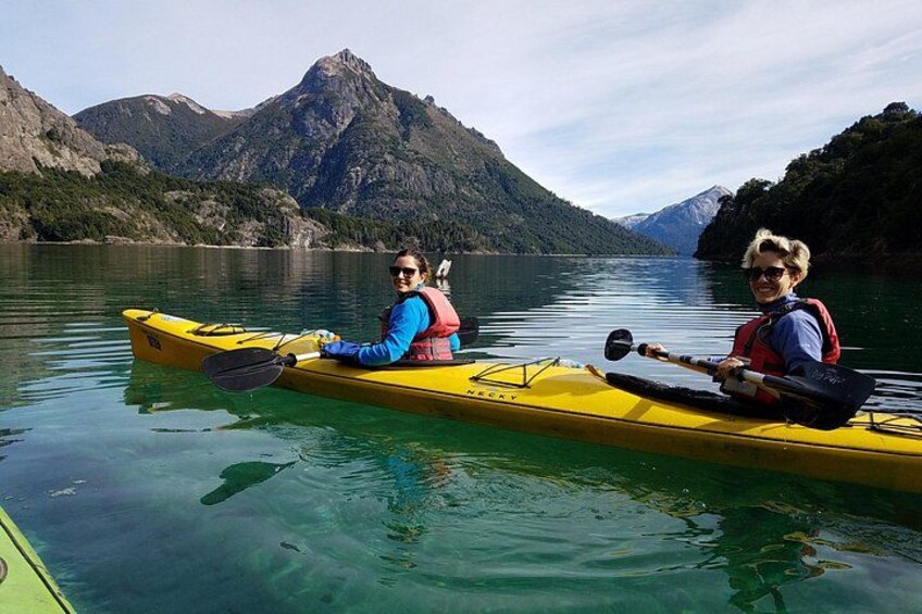 Half a day of kayaking on the Nahuel Huapi lake in private service 2