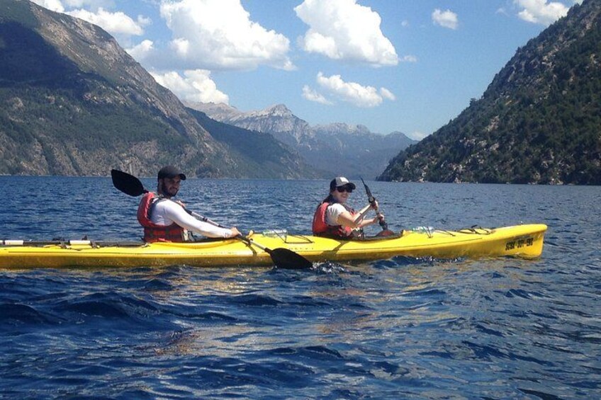 Half a day of kayaking on the Nahuel Huapi lake in private service 4