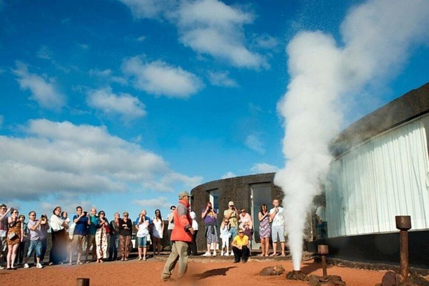 Tour Lanzarote South with Winery Visit 1