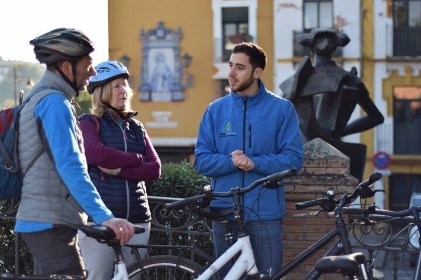 Guided Electric Bike Tour in Seville 2