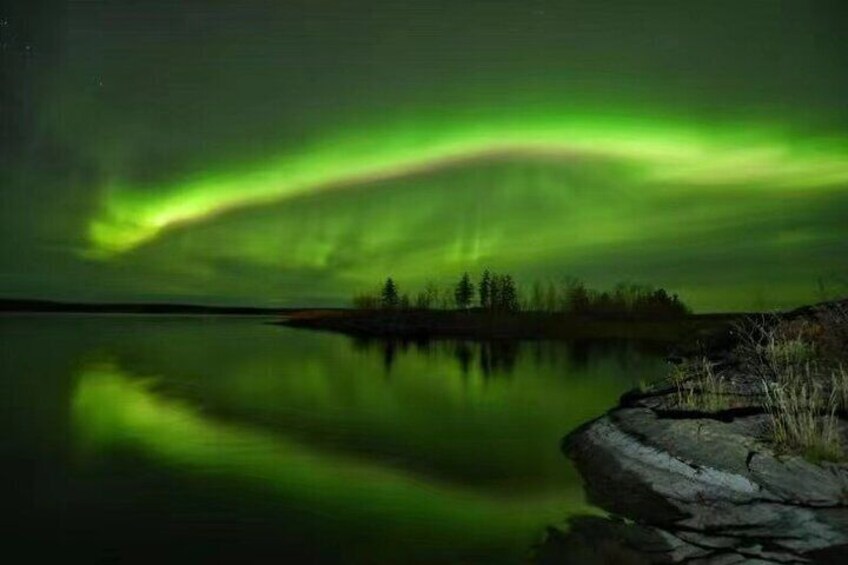 The Greatest Valuable Aurora Manor & Hunting Tour --Exclusive Tour Operator