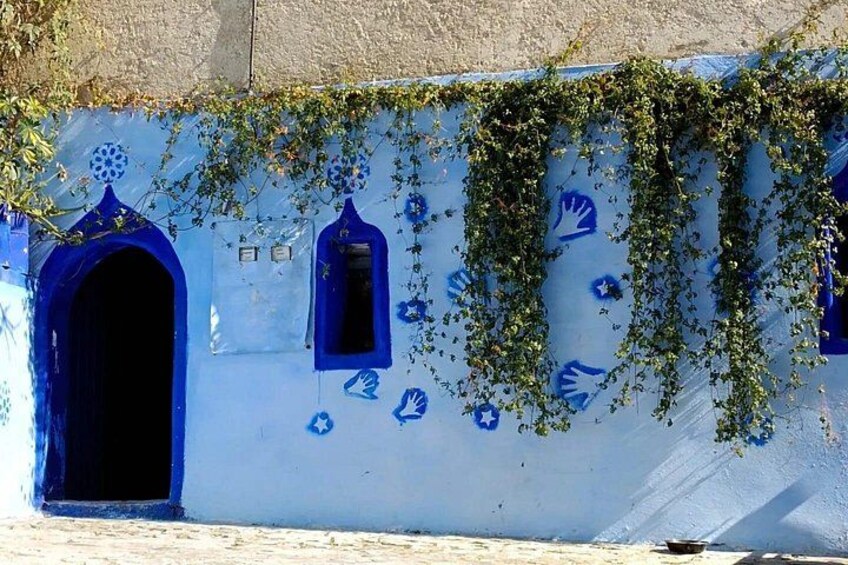 Full Day Tour The Blue City , CHEFCHAOUEN on small-group 4