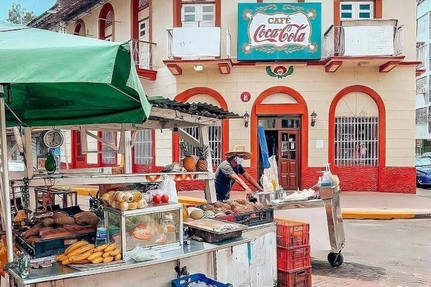 Taste the authentic local life. 1