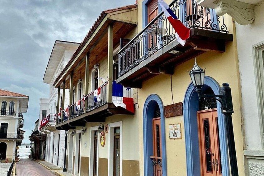Legends of Casco Viejo Tour: Hidden Gems with Panama Vibes Tours 4