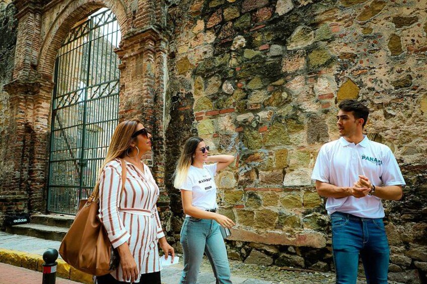 Legends of Casco Viejo Tour: Hidden Gems with Panama Vibes Tours 3